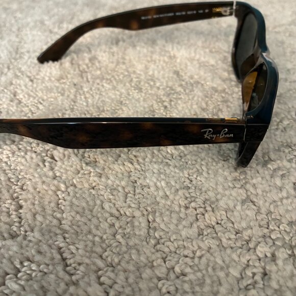 Rayban polarized New Wayfarer sunglasses main image 5